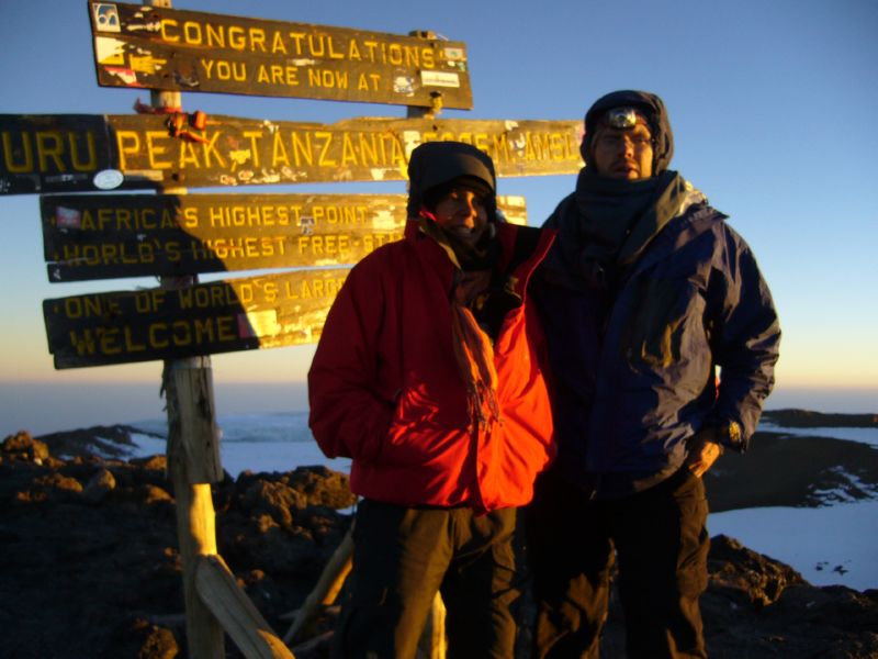 Kili (104.4) Uhuru Peak